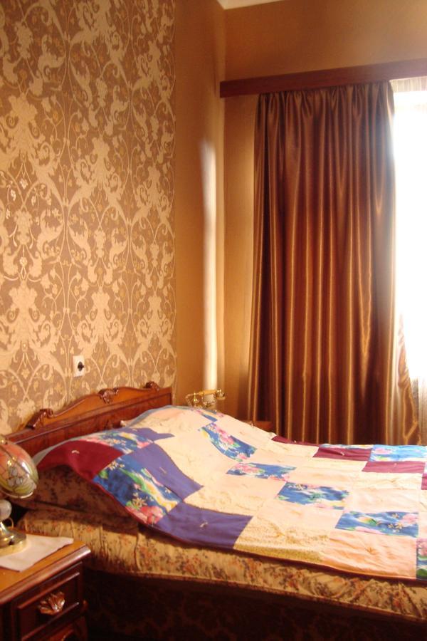 Guesthouse Valeria Borjomi ภายนอก รูปภาพ